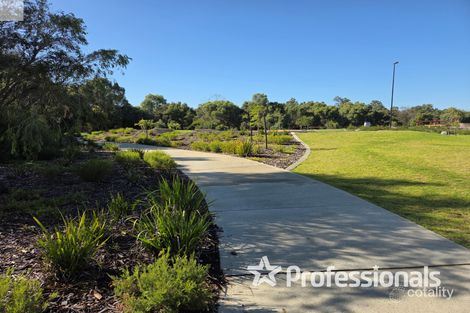Property photo of 76 Tiffany Centre Dalyellup WA 6230