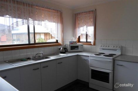 Property photo of 5/8 Arnold Street Penguin TAS 7316