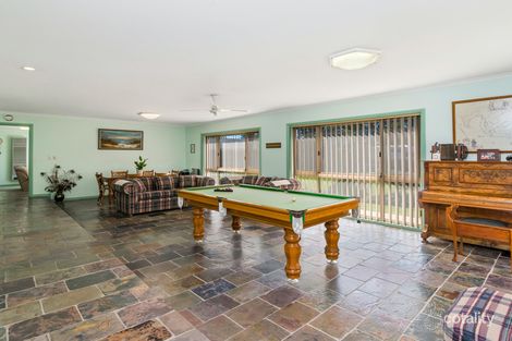 Property photo of 6 Kearns Close Broadford VIC 3658