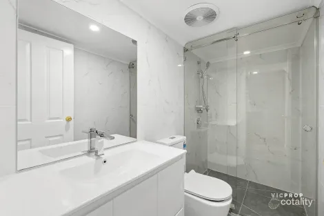 Property photo of 22 Ashcombe Drive Ringwood VIC 3134