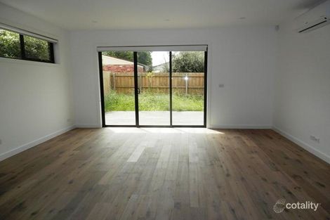 Property photo of 3/120 Roberts Street Essendon VIC 3040