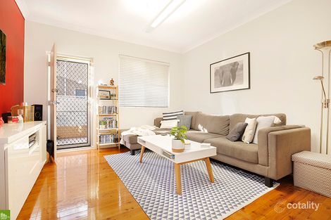 Property photo of 2/5 Gilmore Street West Wollongong NSW 2500