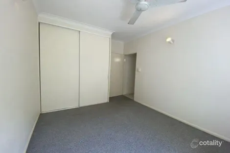 Property photo of 1/24-26 Springfield Crescent Manoora QLD 4870