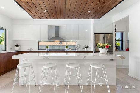 11 Vassallo Dr, Rosewood, QLD 4340