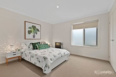 23 Botanic Dr, Pakenham, VIC 3810