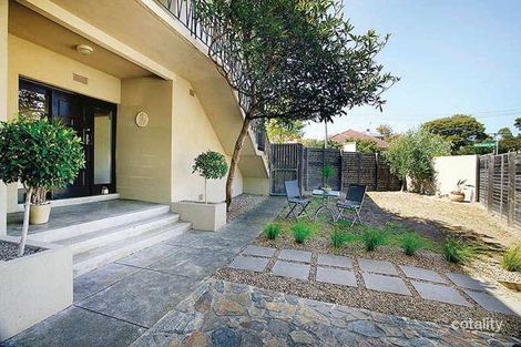 Property photo of 1/1 Woolcock Avenue Kew East VIC 3102