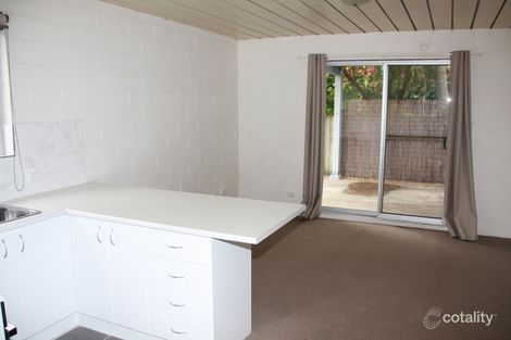 Property photo of 1/8 Lachlan Close Port Macquarie NSW 2444