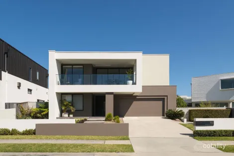 10 Peregrine Dr, Greenhills Beach, NSW 2230