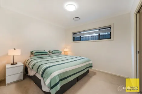 Property photo of 9 Wedgetail Avenue Austral NSW 2179