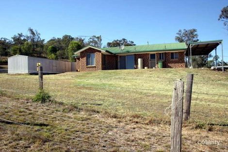 Property photo of 5 Anthony Court Summerholm QLD 4341