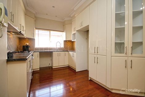 Property photo of 6 Warren Parade Punchbowl NSW 2196