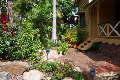 Property photo of 28 Park Road West Dutton Park QLD 4102