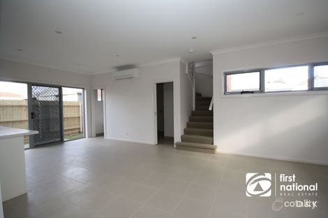 Property photo of 2/55 George Street St Albans VIC 3021
