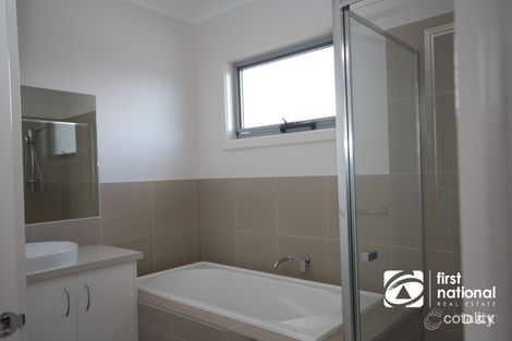 Property photo of 2/55 George Street St Albans VIC 3021