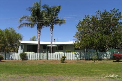 5 Daniel St, Pittsworth, QLD 4356