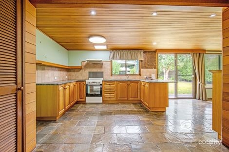 Property photo of 39 First Parade Raymond Island VIC 3880