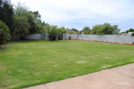 Property photo of 25 School Street Hanwood NSW 2680