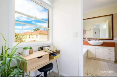 Property photo of 11/99 Heeb Street Ashmore QLD 4214
