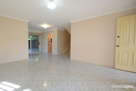 Property photo of 2/99B Bungaree Road Toongabbie NSW 2146