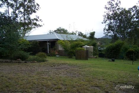 30 Varley Rd S, Glenwood, QLD 4570