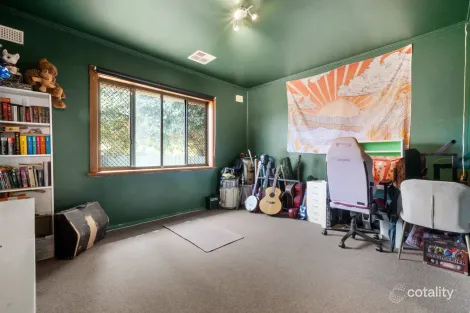 Property photo of 8 Atkinson Road Elizabeth Downs SA 5113