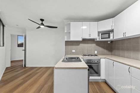 Property photo of 5/8 Duet Drive Mermaid Waters QLD 4218