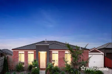 1/16 Haywood Gr, Melton West, VIC 3337