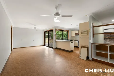 Property photo of 160 Emerald Drive Regents Park QLD 4118