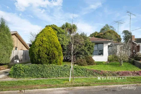 27 Boronia St, Warragul, VIC 3820