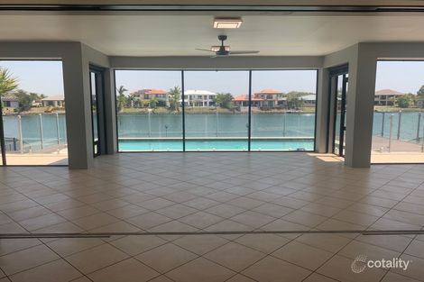 Property photo of 42 The Peninsula Helensvale QLD 4212