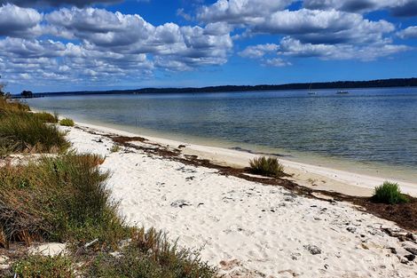 101 Kangaroo Loop, Birchmont, WA 6214