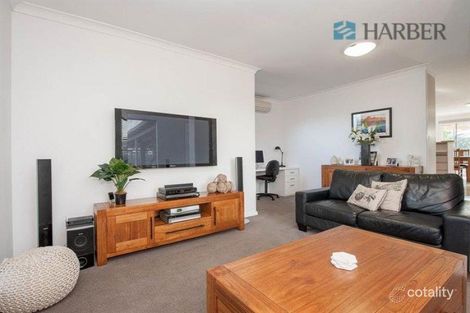 8 Cachuca Ct, Duncraig, WA 6023