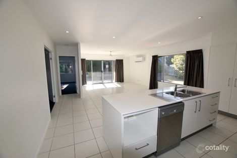 Property photo of 15 Telopea Place Kirkwood QLD 4680
