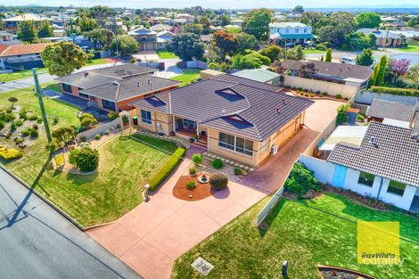 Property photo of 19 Banool Crescent Bayonet Head WA 6330