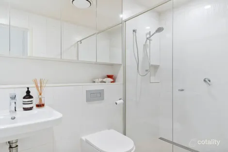 Property photo of 3/400 Hawthorne Road Bulimba QLD 4171