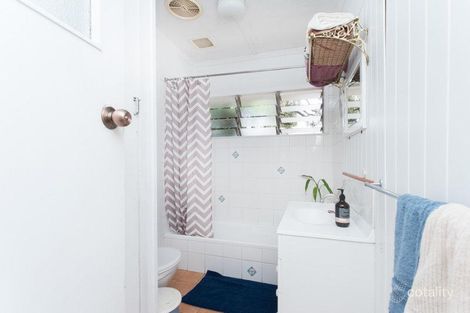 Property photo of 81 Grant Street Redcliffe QLD 4020