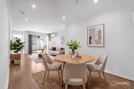 4/5 Parkview Pde, Redcliffe, WA 6104