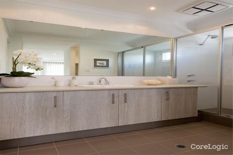 Property photo of 8/23 Limestone Rise Piara Waters WA 6112