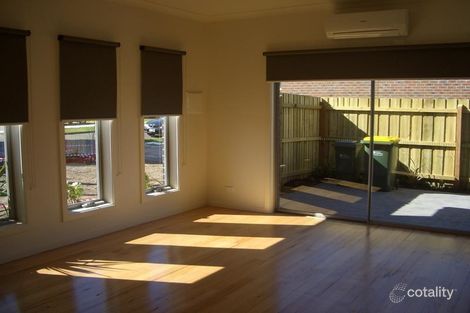 Property photo of 1/1 Travers Street Thomastown VIC 3074