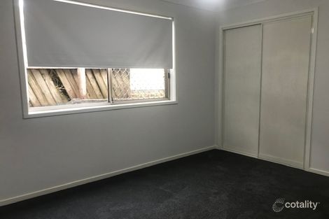 Property photo of 2/11 Napper Road Arundel QLD 4214