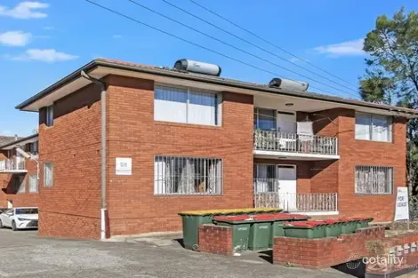 1/8 Cambridge St, Harris Park, NSW 2150
