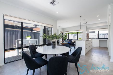 Property photo of 138 Kitchener Road Alfred Cove WA 6154