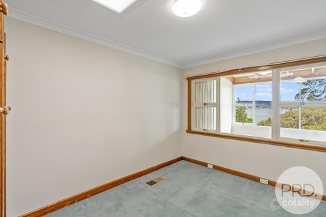 Property photo of 139 Derwent Avenue Lindisfarne TAS 7015