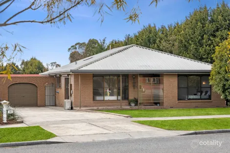 Property photo of 12 Blair Drive Kyneton VIC 3444