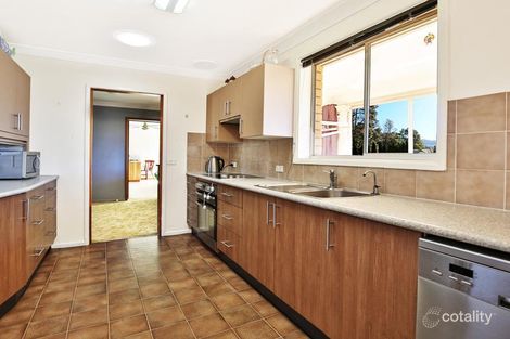 Property photo of 27 Edwards Avenue Bomaderry NSW 2541
