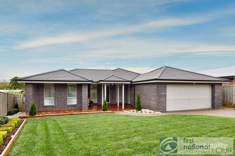 44 Grange Cres, Warragul, VIC 3820