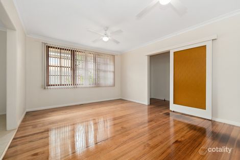 Property photo of 2/8 Russell Crescent Mount Waverley VIC 3149