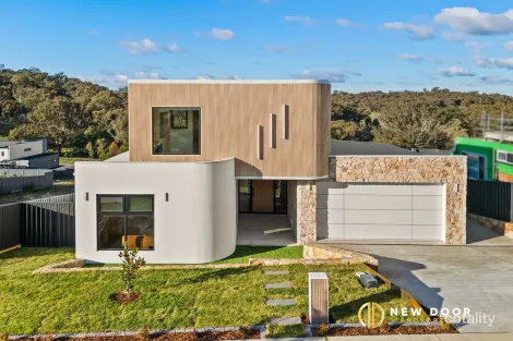 38 Gordon Ford Way, Taylor, ACT 2913