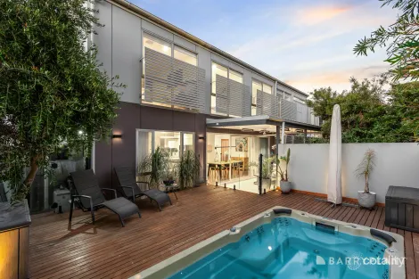 Property photo of 2/307 Nepean Highway Edithvale VIC 3196