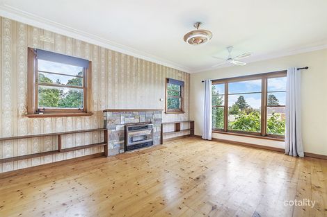 Property photo of 40 Mickle Crescent Warrnambool VIC 3280